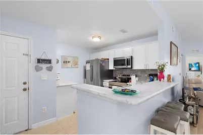 4214 Bellasol Cir #814, Fort Myers, FL 33916 - Photo 3