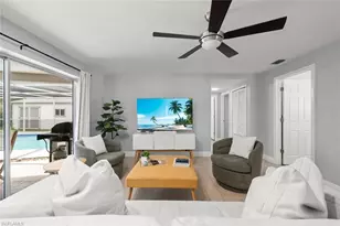 12150 McGregor Blvd, Fort Myers, FL 33919 - Photo 17