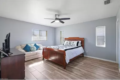 1405 SW 9th Ave, Cape Coral, FL 33991 - Photo 15
