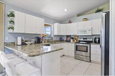 1405 SW 9th Ave, Cape Coral, FL 33991 - Photo 11