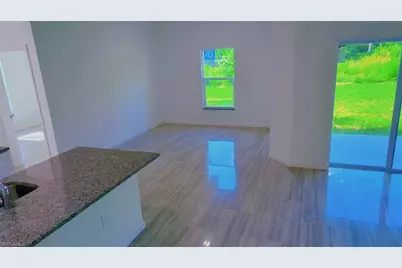 927 Bolivia Dr, Lehigh Acres, FL 33974 - Photo 5