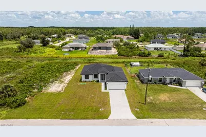 420 Yolanda St, Lehigh Acres, FL 33972 - Photo 35