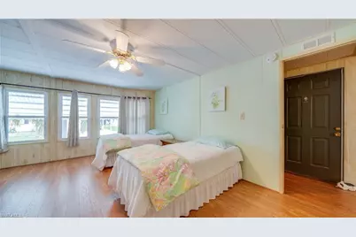 70 Sunrise Ave, North Fort Myers, FL 33903 - Photo 29