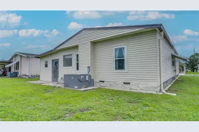 70 Sunrise Ave, North Fort Myers, FL 33903 - Photo 45