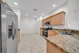724 SW 47th St, Cape Coral, FL 33914 - Photo 23