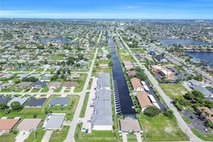 724 SW 47th St, Cape Coral, FL 33914 - Photo 13