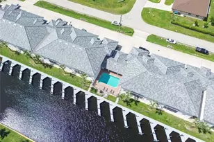 724 SW 47th St, Cape Coral, FL 33914 - Photo 9