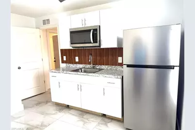 814 Santa Barbara Blvd, Cape Coral, FL 33991 - Photo 25