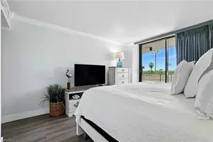 440 Seaview Ct, Marco Island, FL 34145 - Photo 17