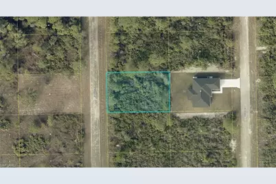 639 Muldoon Ave S, Lehigh Acres, FL 33974 - Photo 1