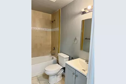 926/928 SW 39th Ter, Cape Coral, FL 33914 - Photo 9