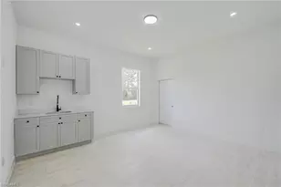 940 Lakeside Dr, Lehigh Acres, FL 33974 - Photo 23