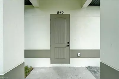 940 Lakeside Dr, Lehigh Acres, FL 33974 - Photo 3