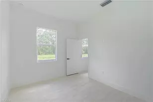 940 Lakeside Dr, Lehigh Acres, FL 33974 - Photo 15