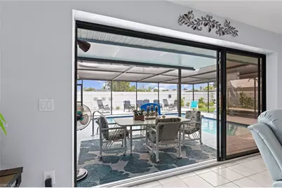 2705 SE 18th Pl, Cape Coral, FL 33904 - Photo 13