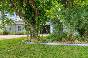 2705 SE 18th Pl, Cape Coral, FL 33904 - Photo 27