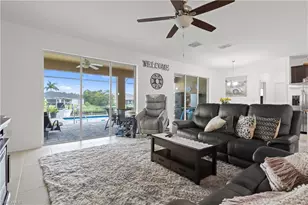 107 SW 39th St, Cape Coral, FL 33914 - Photo 5