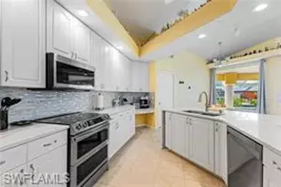 1110 SE 23rd St, Cape Coral, FL 33990 - Photo 7