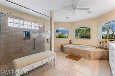 1110 SE 23rd St, Cape Coral, FL 33990 - Photo 11