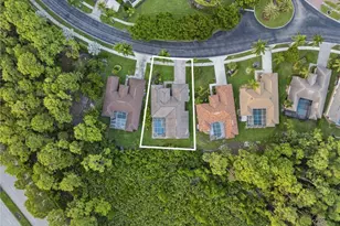 1059 Briarwood Blvd, Naples, FL 34104 - Photo 37