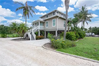 16710 Bocilla Island Club Dr, Bokeelia, FL 33922 - Photo 3