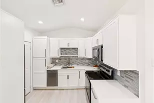 840 10th Ave NE, Naples, FL 34120 - Photo 21