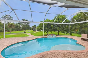 840 10th Ave NE, Naples, FL 34120 - Photo 15