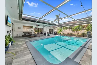 419 Pinecrest Ct, Cape Coral, FL 33904 - Photo 31