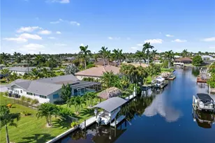 419 Pinecrest Ct, Cape Coral, FL 33904 - Photo 45