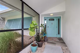 419 Pinecrest Ct, Cape Coral, FL 33904 - Photo 7