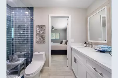 419 Pinecrest Ct, Cape Coral, FL 33904 - Photo 25