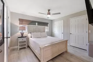 419 Pinecrest Ct, Cape Coral, FL 33904 - Photo 23