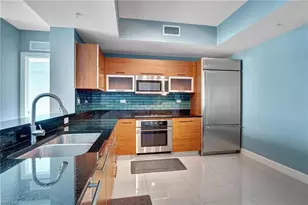 3000 Oasis Grand Blvd, Fort Myers, FL 33916 - Photo 7