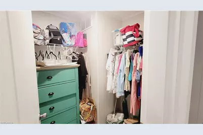 352 Shoreland Dr, Fort Myers, FL 33905 - Photo 11