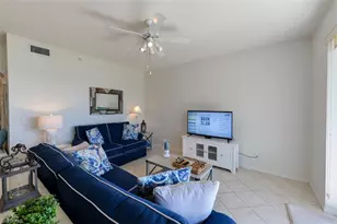 8076 Queen Palm Ln, Fort Myers, FL 33966 - Photo 3