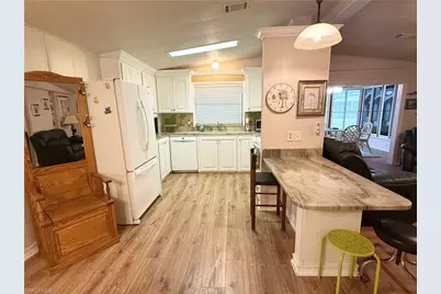 3404 Rainbow Ln, North Fort Myers, FL 33903 - Photo 7