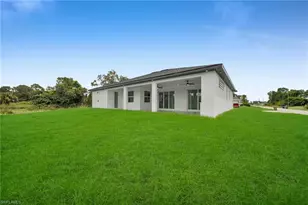 4704 Karen Ave S, Lehigh Acres, FL 33976 - Photo 43