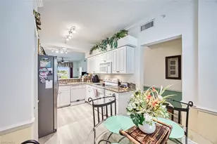 10275 Bismark Palm Way, Fort Myers, FL 33966 - Photo 9