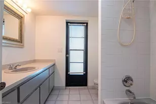 236 SE 20th Ct, Cape Coral, FL 33990 - Photo 23