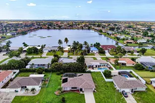 236 SE 20th Ct, Cape Coral, FL 33990 - Photo 35