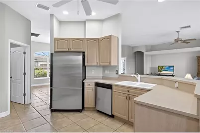 3602 SW 2nd Ln, Cape Coral, FL 33991 - Photo 9