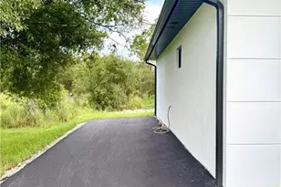 2558 72nd Ave NE, Naples, FL 34120 - Photo 3