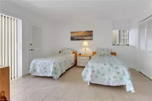 5015 Harbortown Ln, Fort Myers, FL 33919 - Photo 9