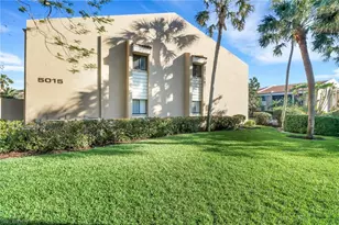 5015 Harbortown Ln, Fort Myers, FL 33919 - Photo 21