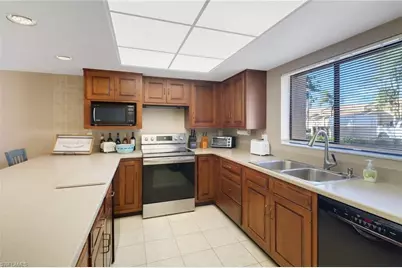 5015 Harbortown Ln #104, Fort Myers, FL 33919 - Photo 13