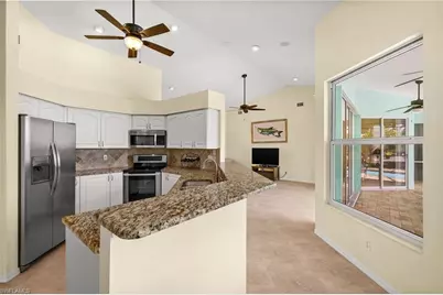 3527 Manatee Dr, Saint James City, FL 33956 - Photo 5