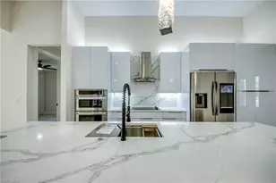 607 SW 18th Ct, Cape Coral, FL 33991 - Photo 17