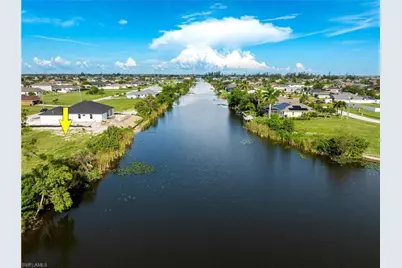 2021 NW 9th Ter, Cape Coral, FL 33993 - Photo 9