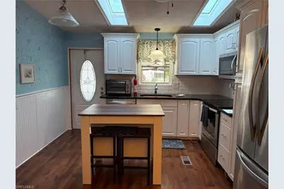 3165 Bunny Run Dr, North Fort Myers, FL 33917 - Photo 9