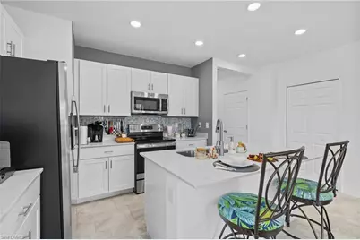 14095 Oviedo Pl, Fort Myers, FL 33905 - Photo 5